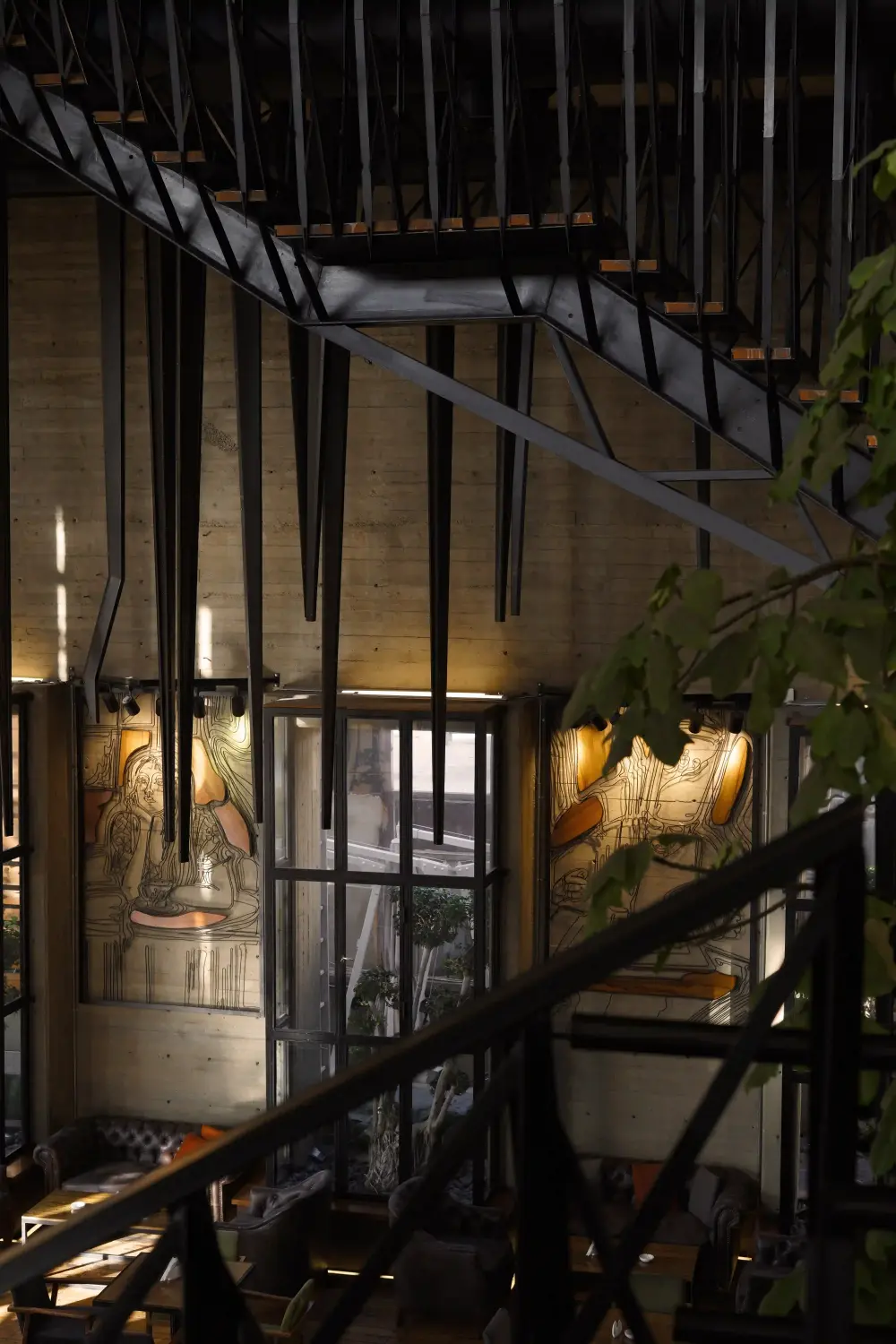 Modern Eatery Featuring Artwork on the Walls